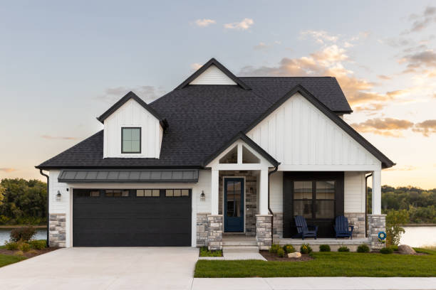 Best Roof Insulation Installation  in South Russell, OH